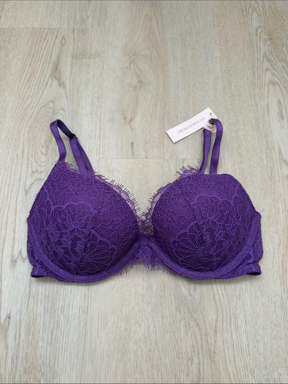 NWT Victoria's Secret Purple Lace Push-Up Bra 32C